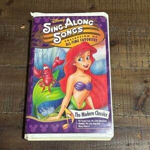 Disney Sing Along Songs VHS  Bundle and Save 5/$20